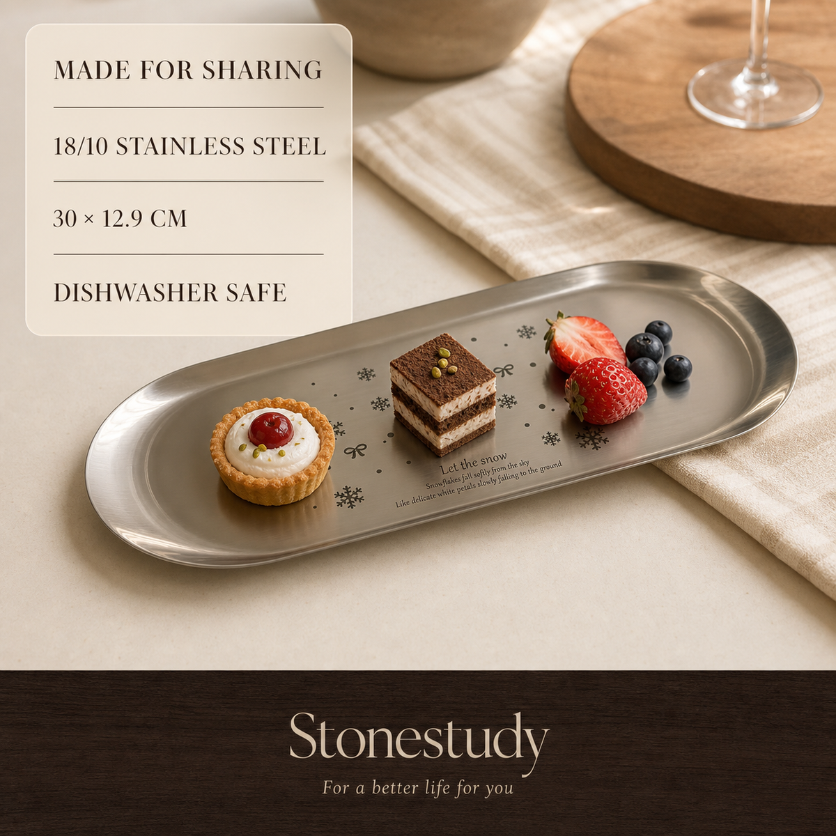 Oval serving tray for desserts and fruit
